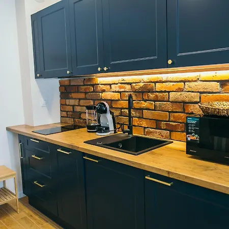 Ulubiony Mariental Sauny, Blisko Wyciagu 斯克拉斯卡波伦巴