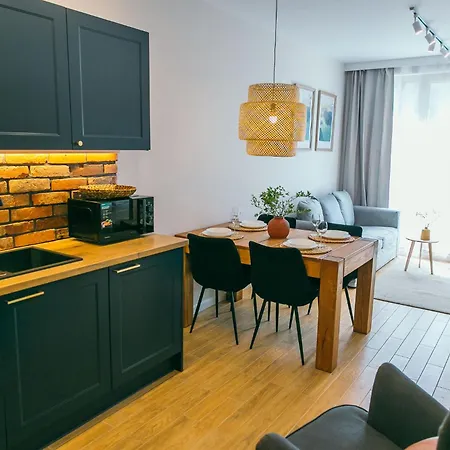 Ulubiony Mariental Sauny, Blisko Wyciagu